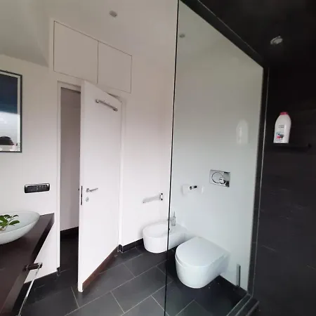 Bed and breakfast Place To Be&b 3*