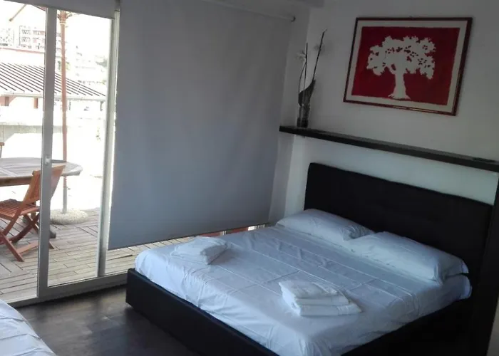 Place To Be&b Bed and breakfast 3*