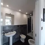 Bed & Breakfast Place To Be&b 2*