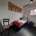 Bed & Breakfast Place To Be&b 2*