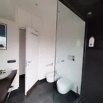 Bed & Breakfast Place To Be&b 2*