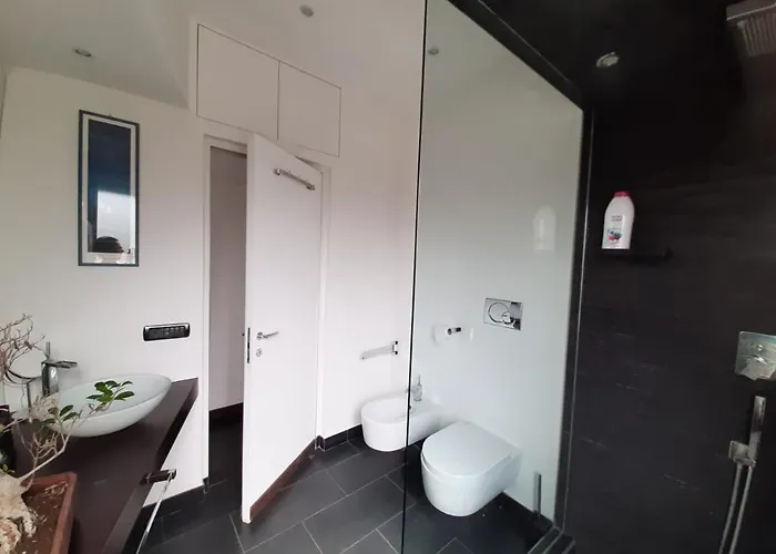 Bed and Breakfast Place To Be&b 3*